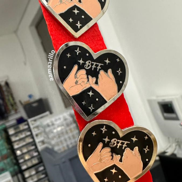 Pin BFF / Negro
