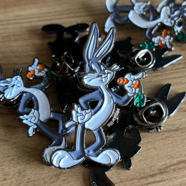 Pin Bugs Bunny