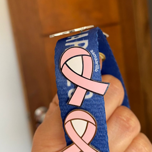 Pin CA mama