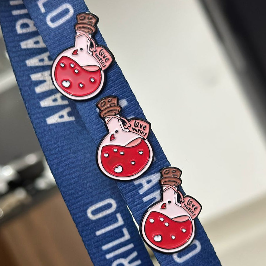 Pin poción love