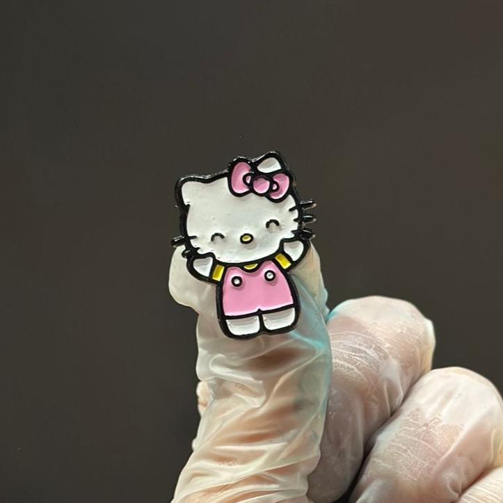 Pin Hello Kitty