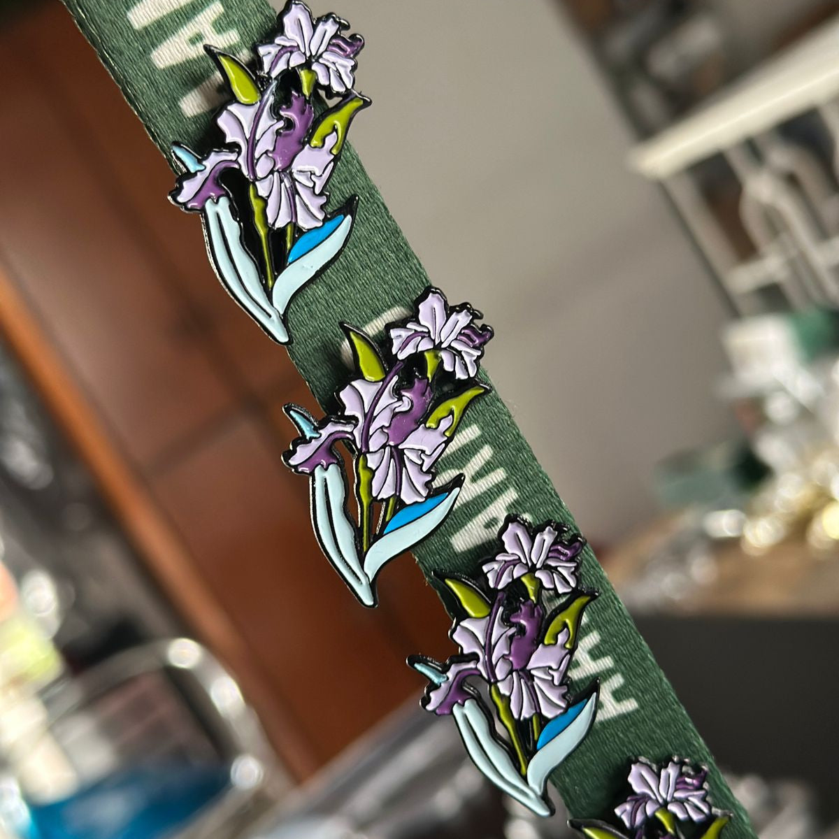Pin Orquídea