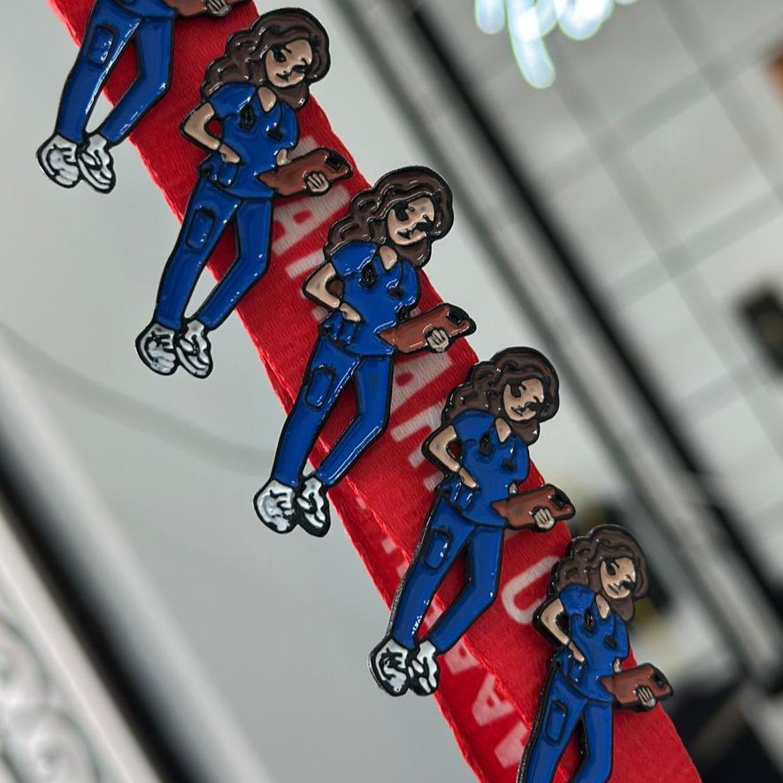Pin personal de salud mujer