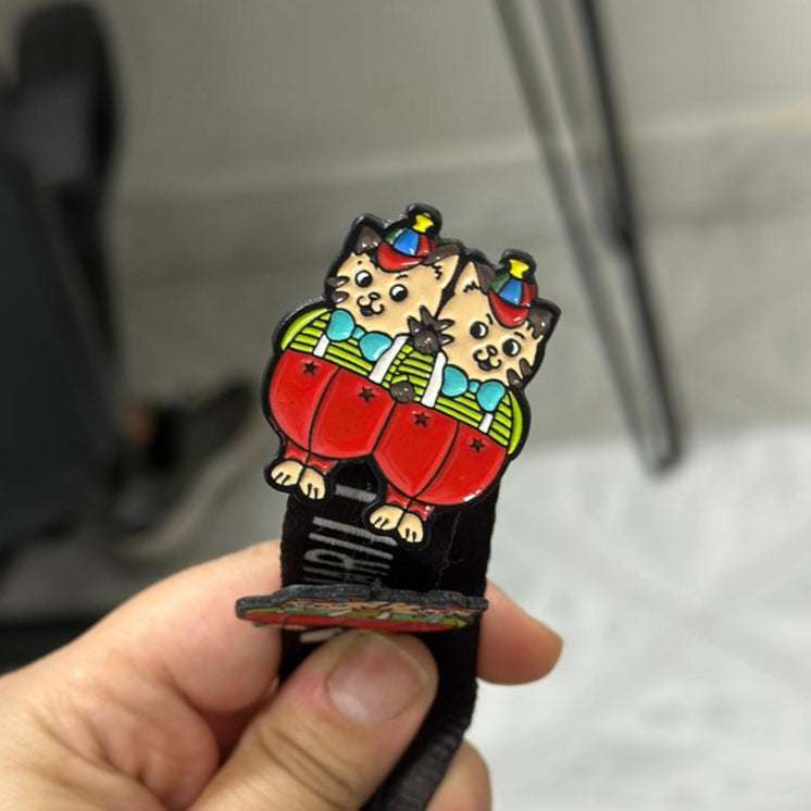 Pin gatos Alicia en el pais de las maravillas - Alicia en el país de las maravillas