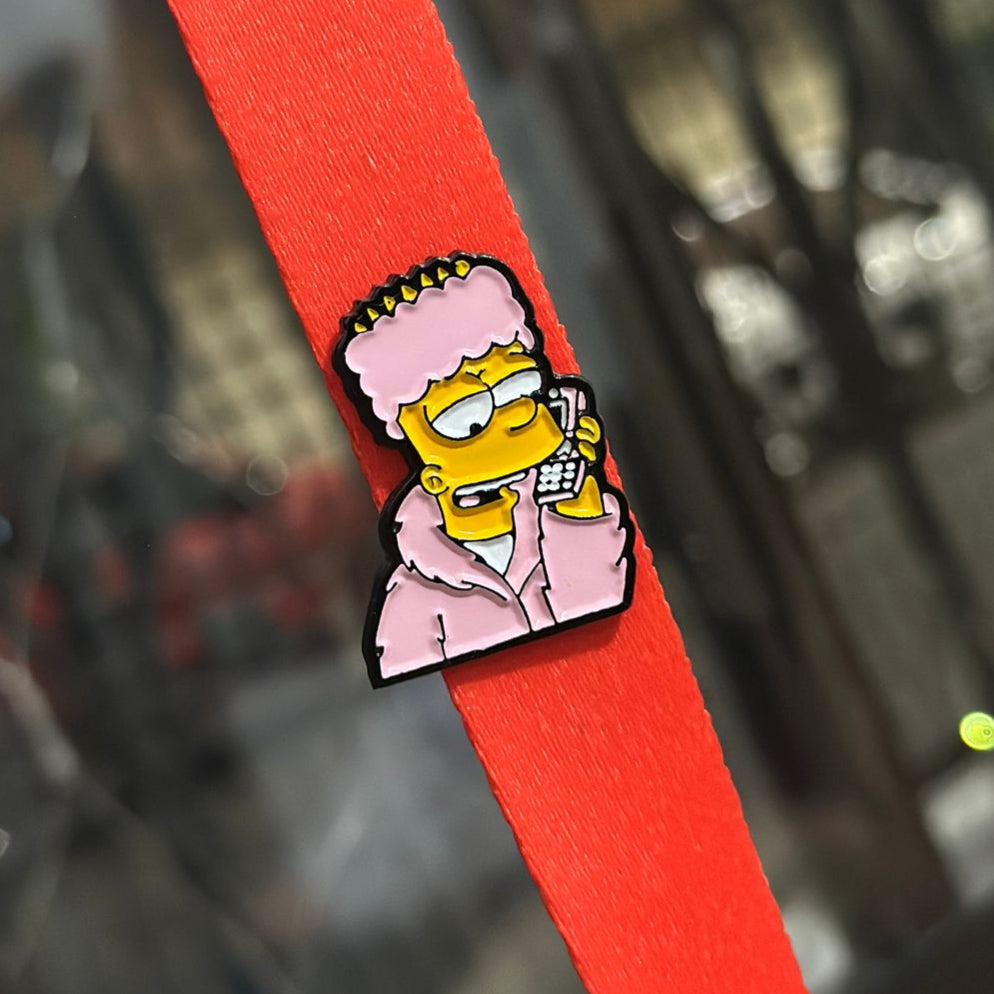 Pin Bart bata rosa celular - Los Simpson