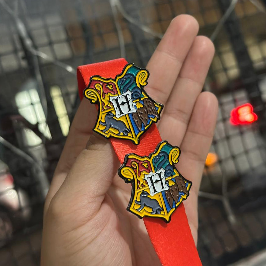 Pin Escudo de armas de Hogwarts