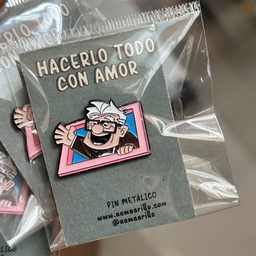 Pin Carl Fredricksen en ventana - Up