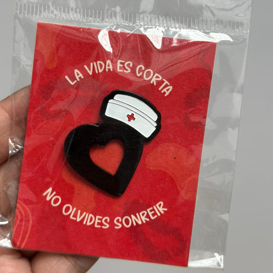 Pin Corazon cofia enfermeria