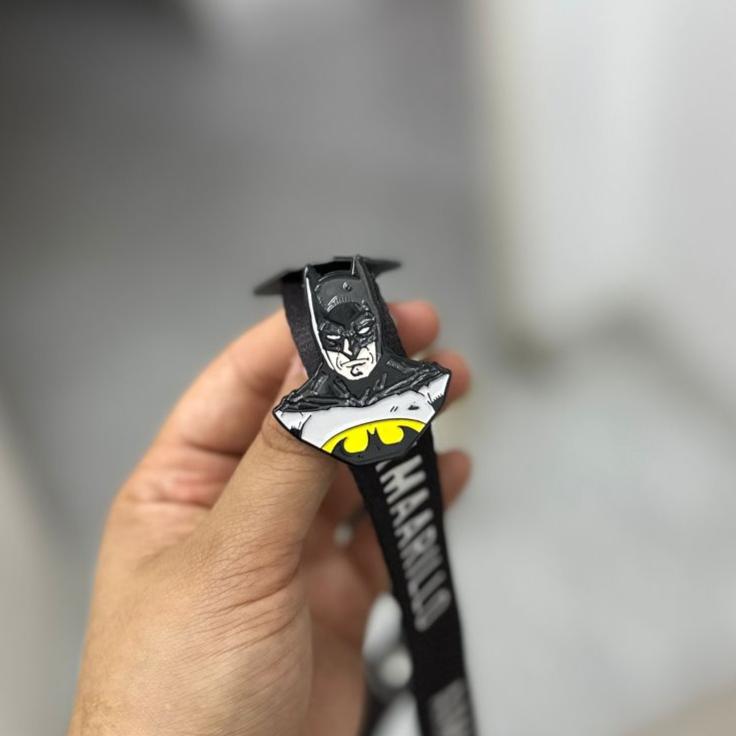 Pin Batman Mascara