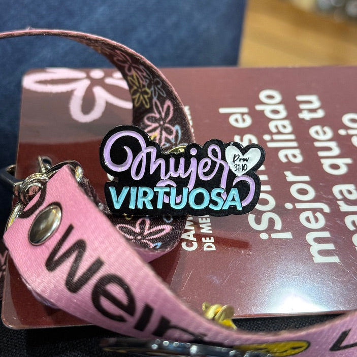 Pin mujer virtuosa