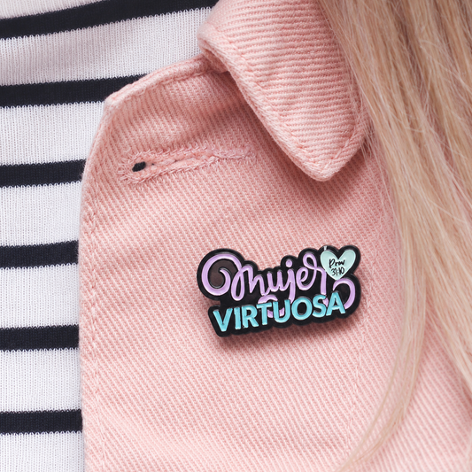 Pin mujer virtuosa
