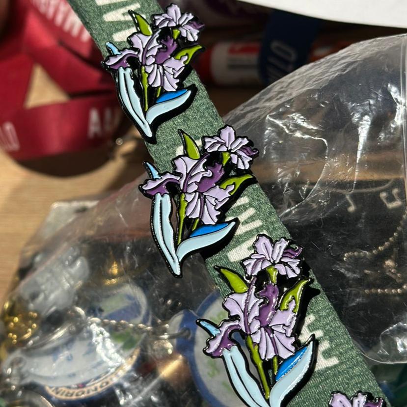 Pin Orquídea