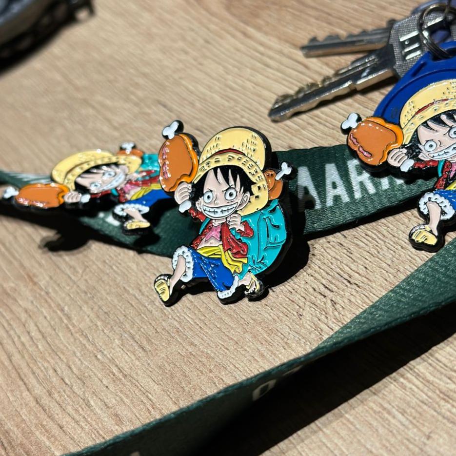 Pin Luffy / One Piece