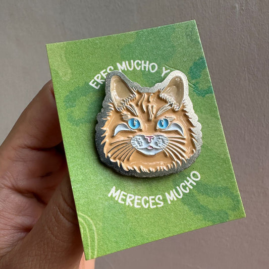 Pin cara gato amarilla