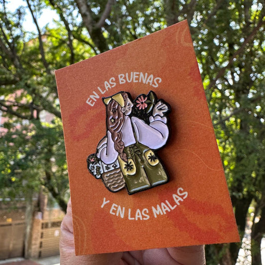 Pin mujer amante de flores
