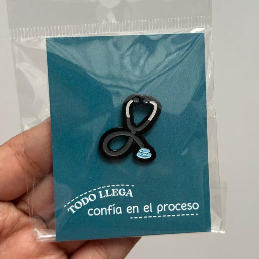 Pin estetoscopio