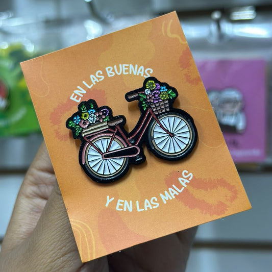Pin  Bicicleta con flores