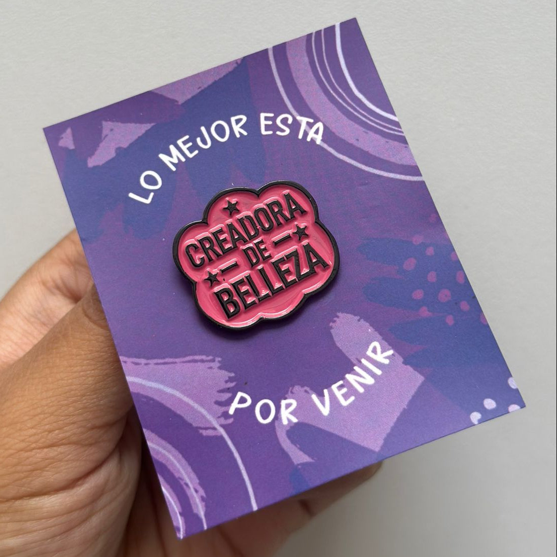 Pin creadora de belleza