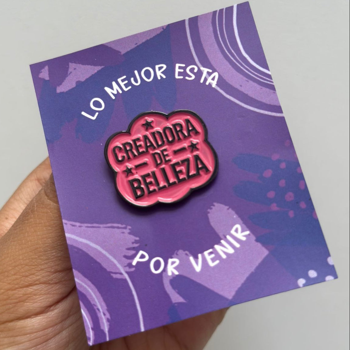 Pin creadora de belleza