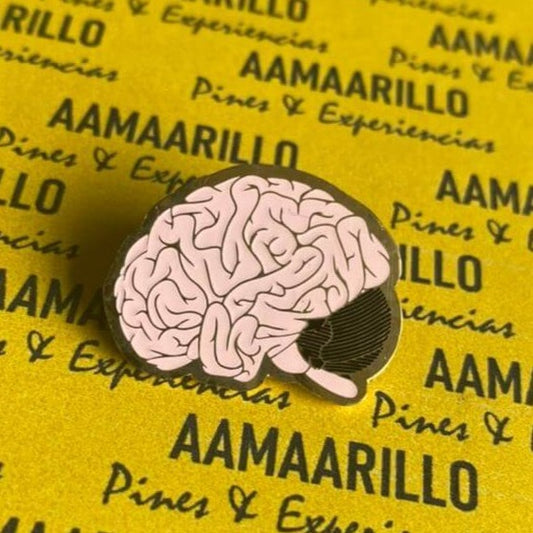 Pin cerebro aamaarillo