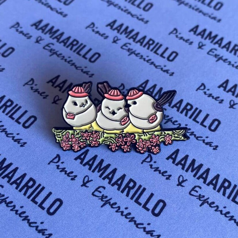 Pin trío pajaritos